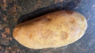 Microwave Baked Potato Recipe - How To Cook A Potato In A Microwave! 🥔👍