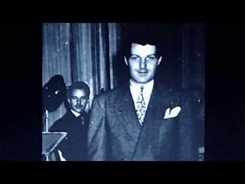 Charlie Barnet and his Orchestra, v./Judy Ellington:  "That's Right  - I'm Wrong"  (1939)