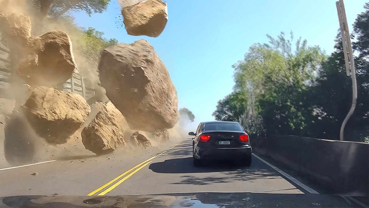 カメラが捉えた衝撃の自然災害75選！