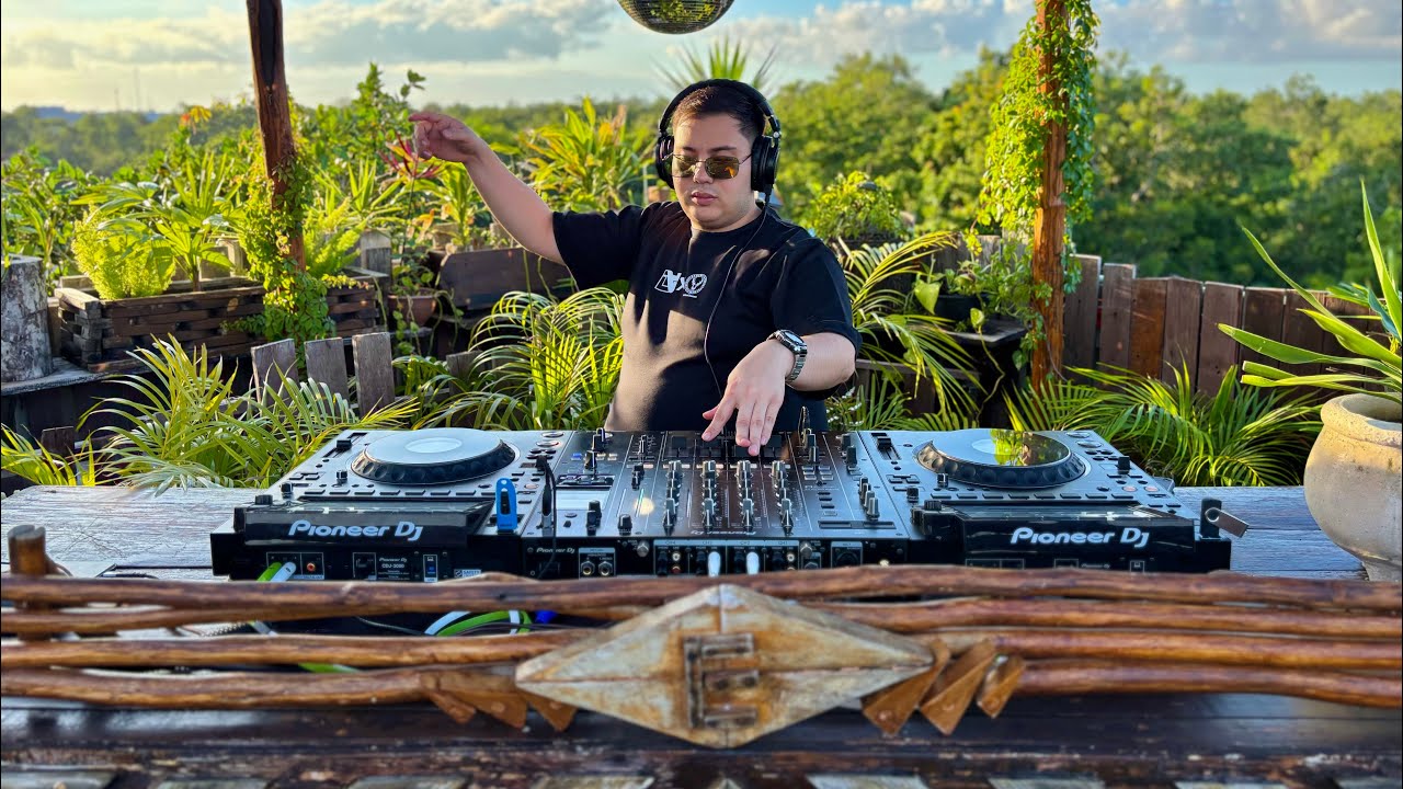 Dan Arion | Presents Wener Tech House Sunset Mix 2025 | By @EPHIMERATulum