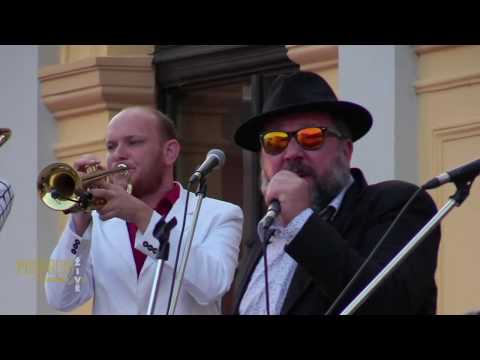 Heebie Jeebies - 55. live stream "Podkroví live" - Klicperovo divadlo