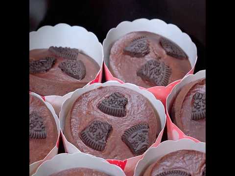 delicious chocolate🍫 cupcakes☕🍰#shots