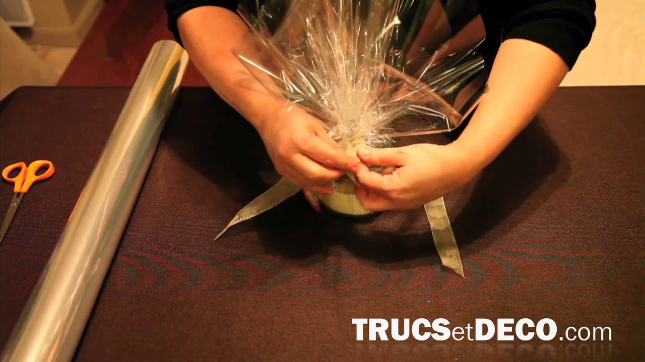Réaliser un emballage cadeau transparent