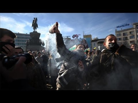 WSJ's Photos of the Day - December 5th, 2013