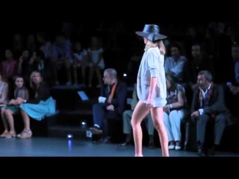 TCN P/V 2011 - Cibeles Fashion Week