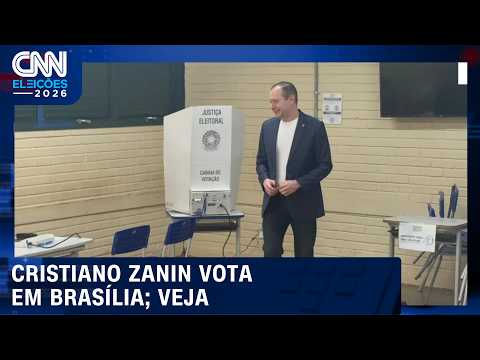 Ministro Cristiano Zanin vota em Brasília; veja momento | CNN ELEIÇÕES