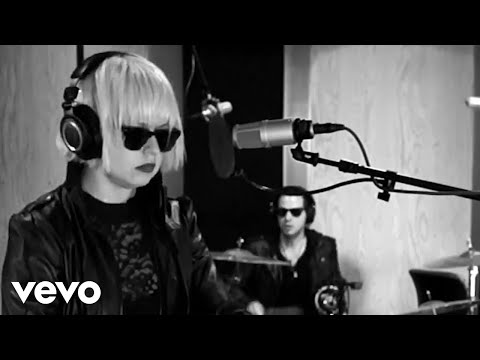 Beck Black - Vampires Come Out At Night