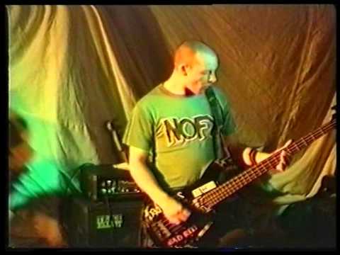 English Dogs - Nipper Tripper - (Live at Cas Rock, Edinburgh, UK, 1994)