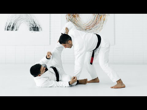 Controle De Distancia Por Cima | Gui Mendes & Tainan Dalpra | artofjiujitsu.com