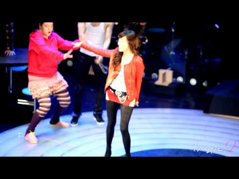 SNSD 111107 Tiffany "Fame" showcase 'fame' fancam
