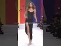 Iconic Supermodel Carla Bruni#carlabruni #runway #runwaymodel #supermodel #catwalktour #fashion