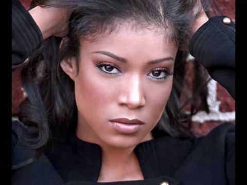 Mila J. feat. Chingy - Maybe