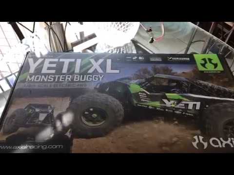 Axial Yeti XL Kit - Build and Run Video on 6S!!