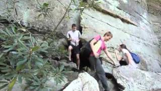 preview picture of video 'Angel Falls rapids overlook hike at Big South Fork'