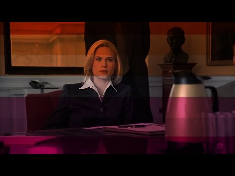 alex cabot being a sassy lesbian for 1 minute "straight"