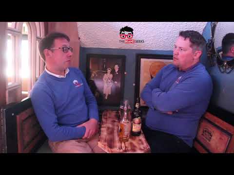 Mike N Mack Chat Over A Pint.