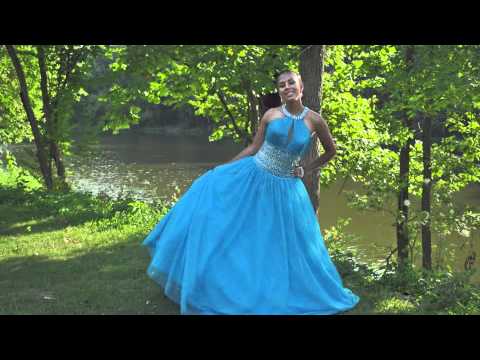 Sandy Mis XV dvd intro