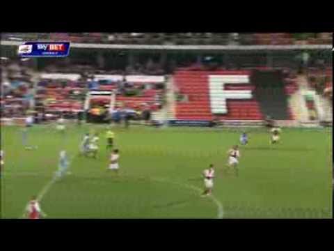 Fleetwood Town 0-1 Iron - Two Minute Highlights