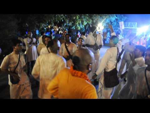 Harinaam Shobha Yatra- World Holy Name Week