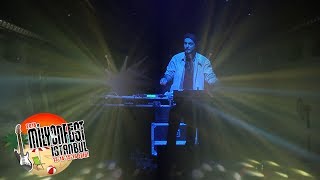 Hey! Douglas - Ayva Çiçek Açmış @ Milyonfest İstanbul (2018)