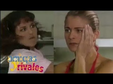 Amigas y Rivales Nayeli Cachetea a Gimena