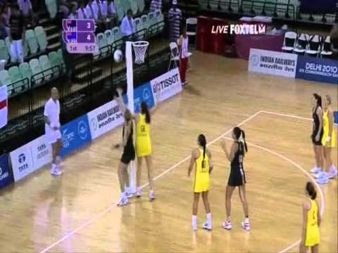 1st Quarter Commonwealth Netball Final - Delhi 2010