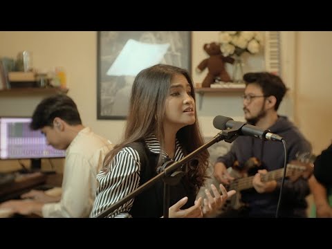 See You On Wednesday | Sarah Mukti - Isi Hati - Live Session