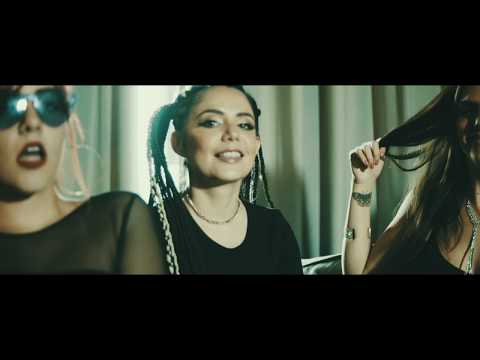 Hispana (Mamba Negra) Fumar Conmigo prod DJ Phat (videoclip oficial)