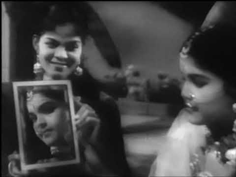 Bhabhi ki Chudiyan (1961) - Ghoda Nachaye Mera Ladla Samdhi Ke Daware