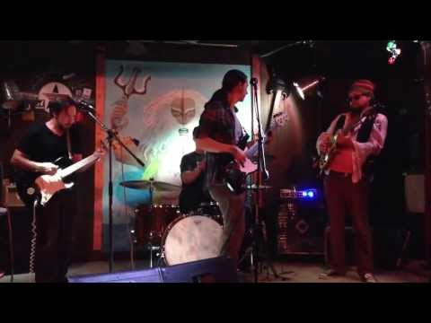 The Righteous Path (Drive-by Truckers cover) - Travis King at J King Neptune's