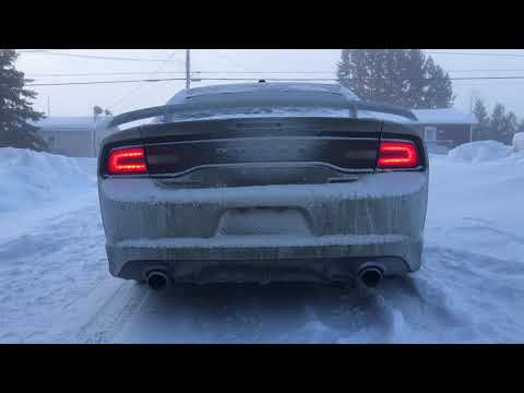 Dodge Charger SRT EXTREME COLD START -38C (-36F)