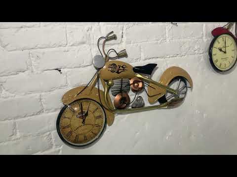 Metallic Bike Shaped Wall Hanging Clock Decorative Gift/Showpiece (Red,Brown)