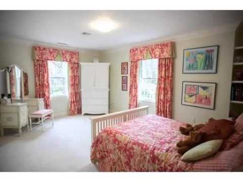 28 Chatham Circle, Wellesley, MA - Listed by Stephanie Burns, Stephanie Burns