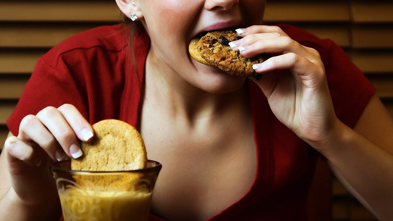 Alzheimer’s drug could cure people of binge eating addiction - The Mirror