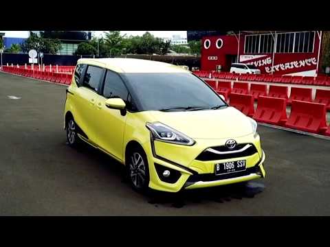 New Toyota Sienta