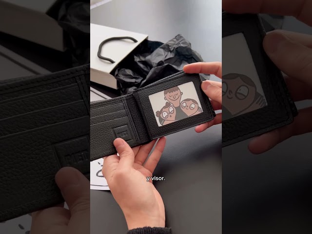 Vídeo relacionado con Glimmerday Cartera Personalizada para Hombre con Foto Grabado Nombre, RFID para Papá - Regalo de San Valentín para Novio, Esposo