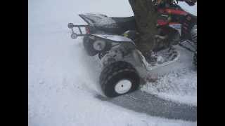 preview picture of video 'QUAD SUZUKI LTR 450 ON ICE ;))))  ICE CRASHER !!!'