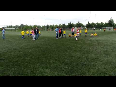 06 E8 penalties na de wedstrijd 10-9-2011 DSCN0538.MOV