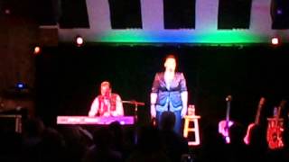 Chelsea Berry and Livingston Taylor - Answer My Prayer