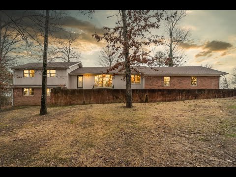 Town House on 2 Lots | Salem Arkansas