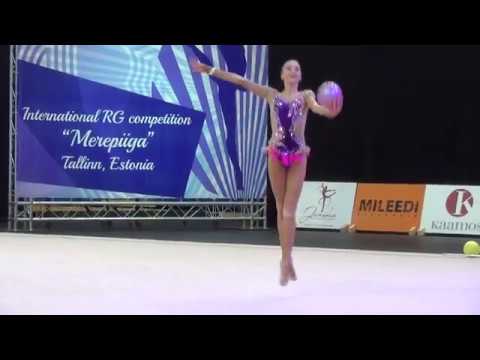Mia Valge EST ball  junior Merepiiga 2017