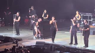 Jonas Brothers- When You Look Me In The Eyes (With Parents &amp; Franklin Jonas). Live in Orlando 2025