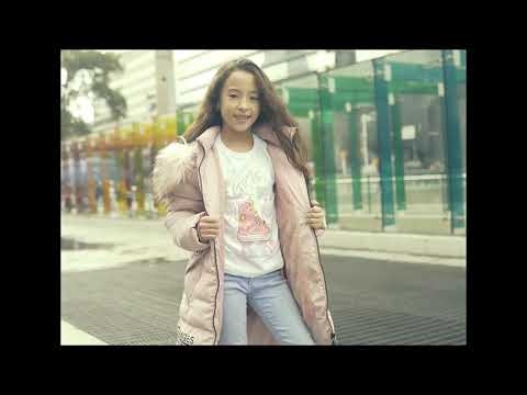 thumbnail video image 2 of Playera Cambia de Color Generra Sol Oscuridad 114703, 2 of 11