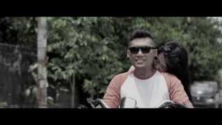 Download lagu WANITA TERINDAH (Video Klip) mp3 Download lagu WANITA TERINDAH (Video Klip) mp3