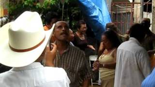 preview picture of video 'Yagarxo en Chacalapa - Batucada con los negros'