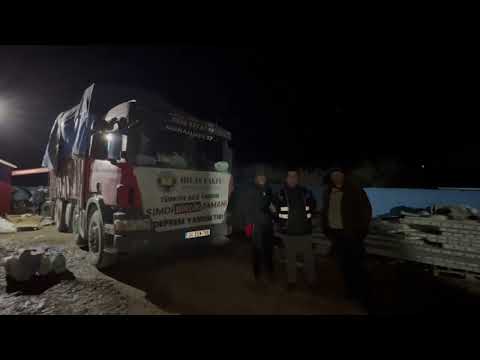 Deprem Bölgesine Bir Tırımız Daha Ulaştı! Maraş'ın Türkoğlu İlçesi Uzunsöğüt Köyün'deyiz