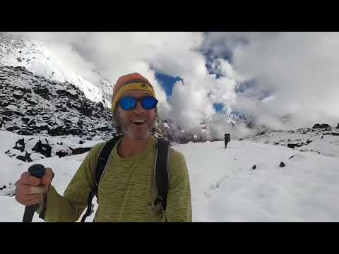 Lumba Sumba Pass - The Approach