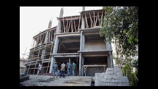 Young Engineers Make Bricks With Plastic