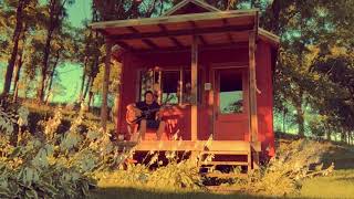 Alec White sings Wayne Hancock&#39;s  Thunderstorms and Neon Signs