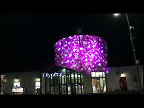 Valentýn - promitani na budovu OC Olympia Olomouc
